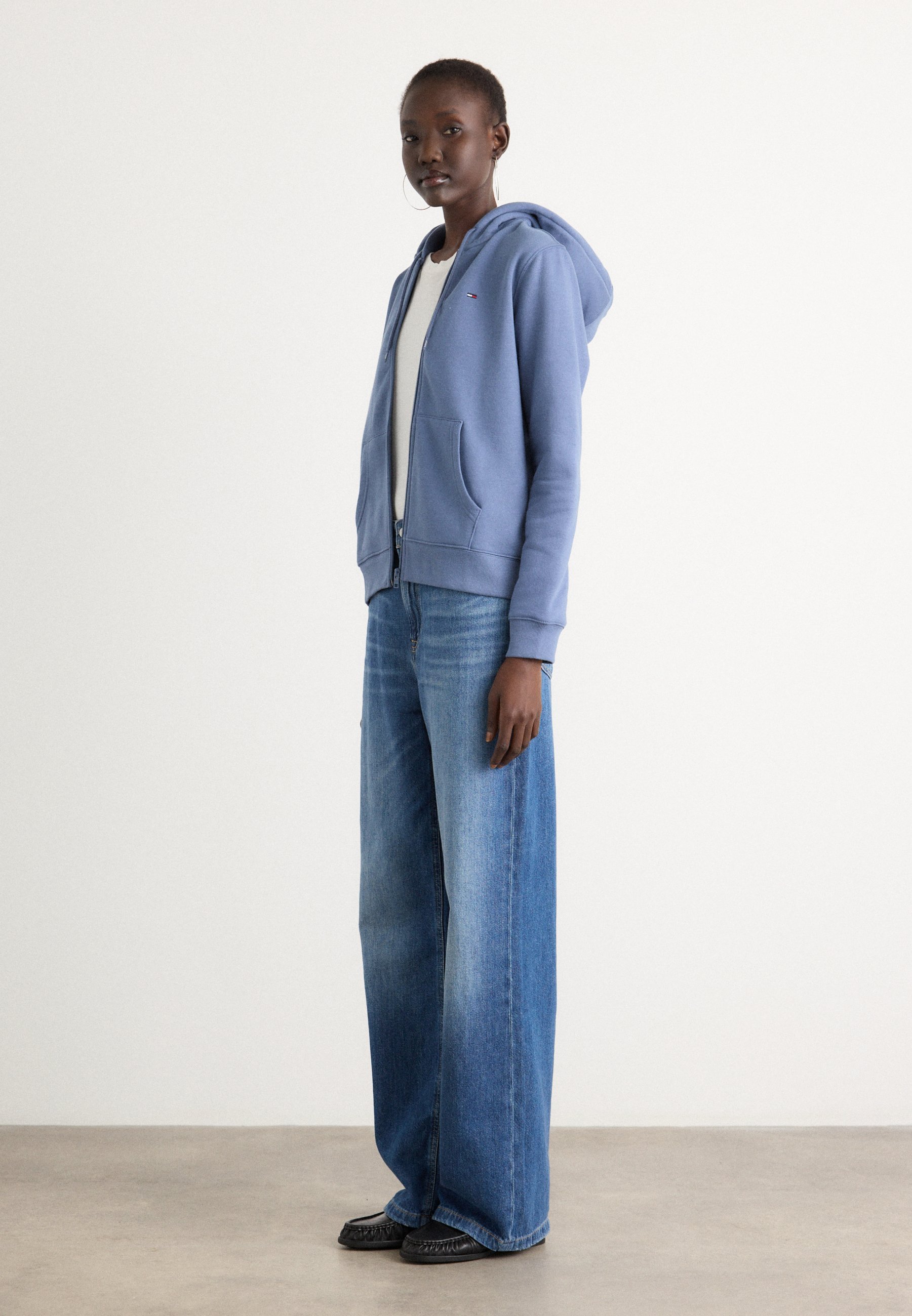 Sweat-shirt zippé Tommy Jeans FLAG - Blue Moment