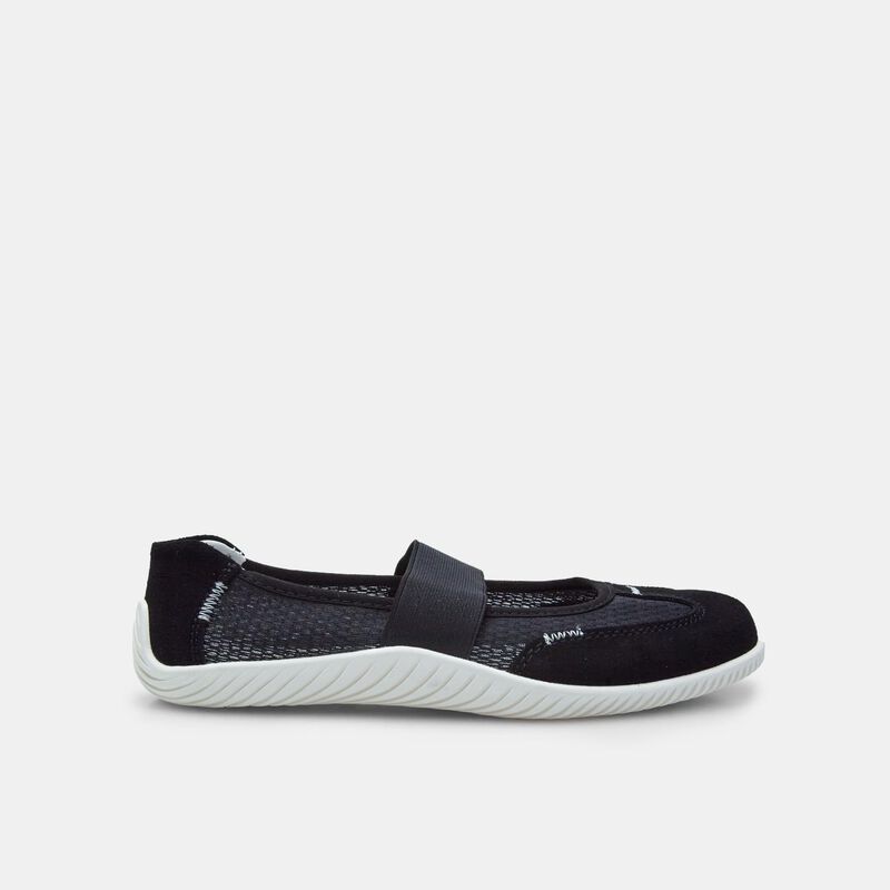 Damesballerina's met BATA-band