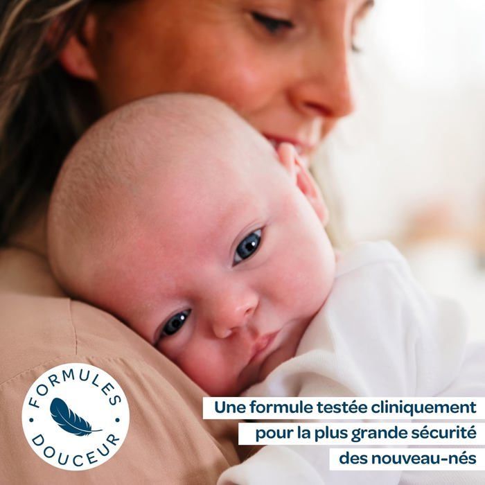 Lenços Umedecidos FEBEST para Bebê - Água Pura - Pacote com 3 pacotes de 48 unidades - 144 lenços - 99% água purificada - Pele Sensível
