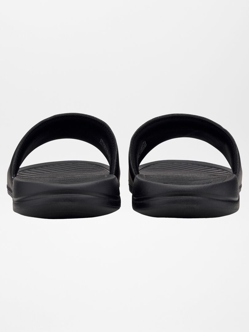 Chinelo 'Puma' - preto