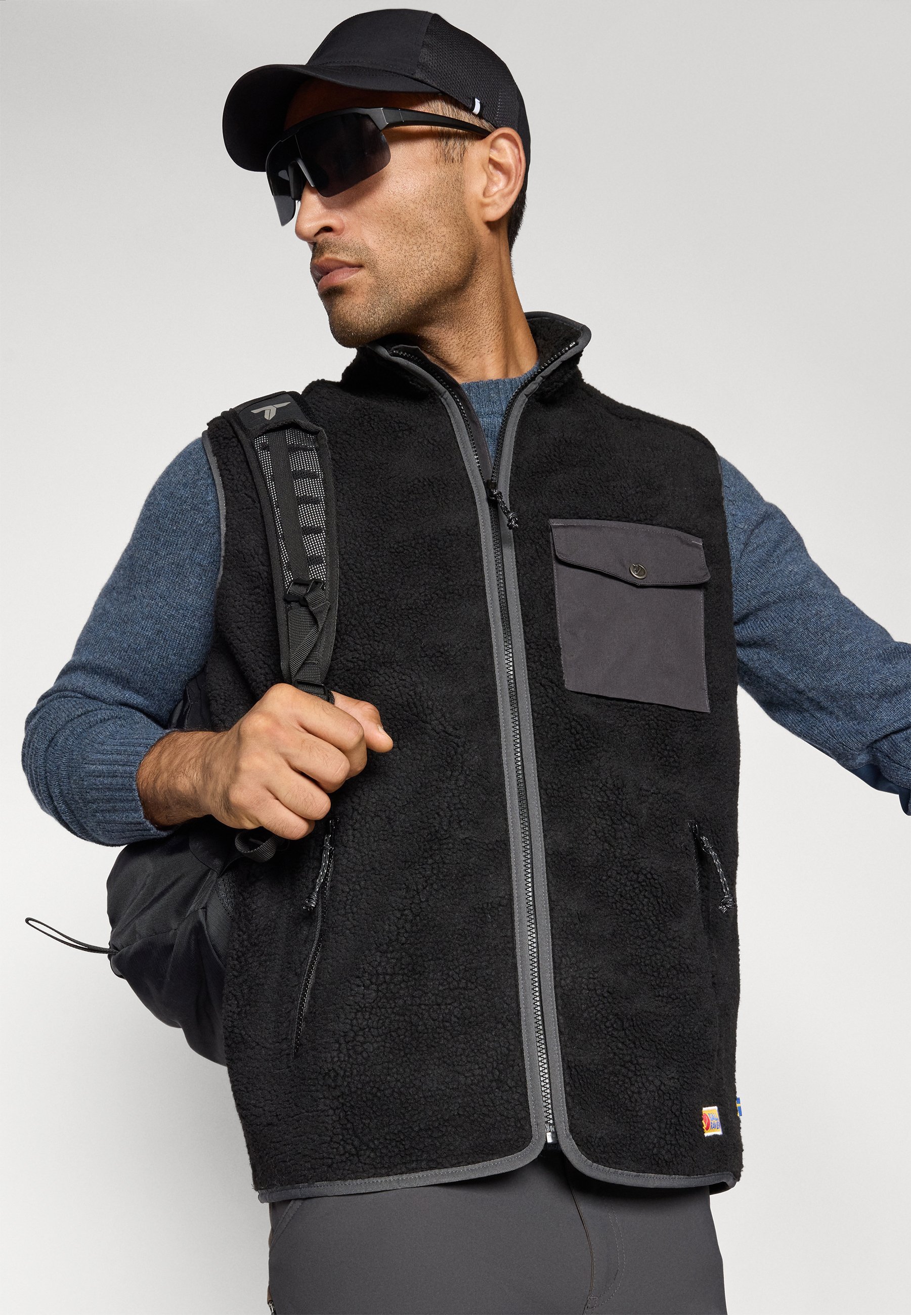 Fjällräven VARDAG VEST - Gilet - zwart/donkergrijs