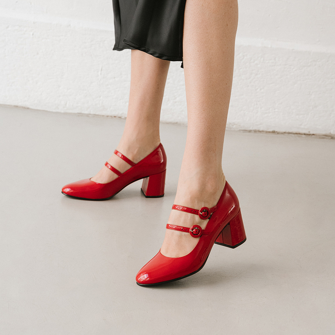 Babies à talons  en vernis rouge