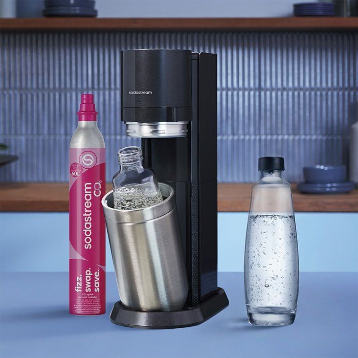 Machine à soda et eau pétillante SODASTREAM - DUO Noire - 2 carafes en verre - 1 recharge de gaz 60L