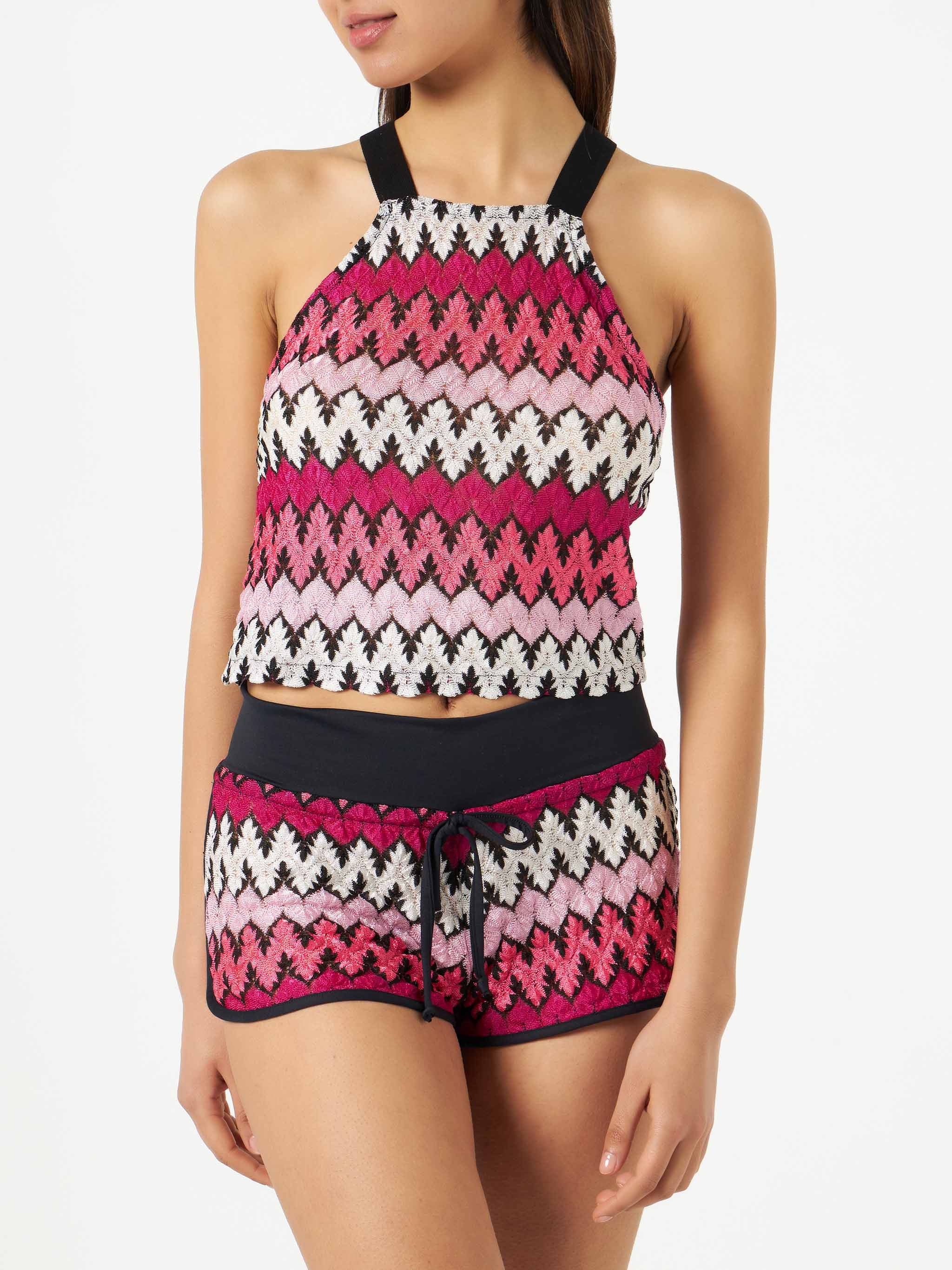 Blusa feminina com estampa chevron
