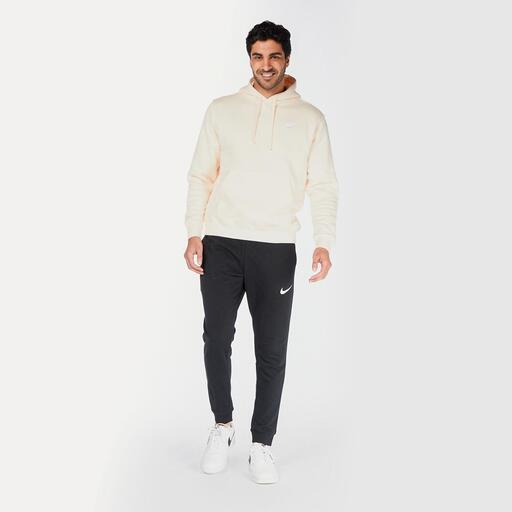  Klub sportovního oblečení Nike