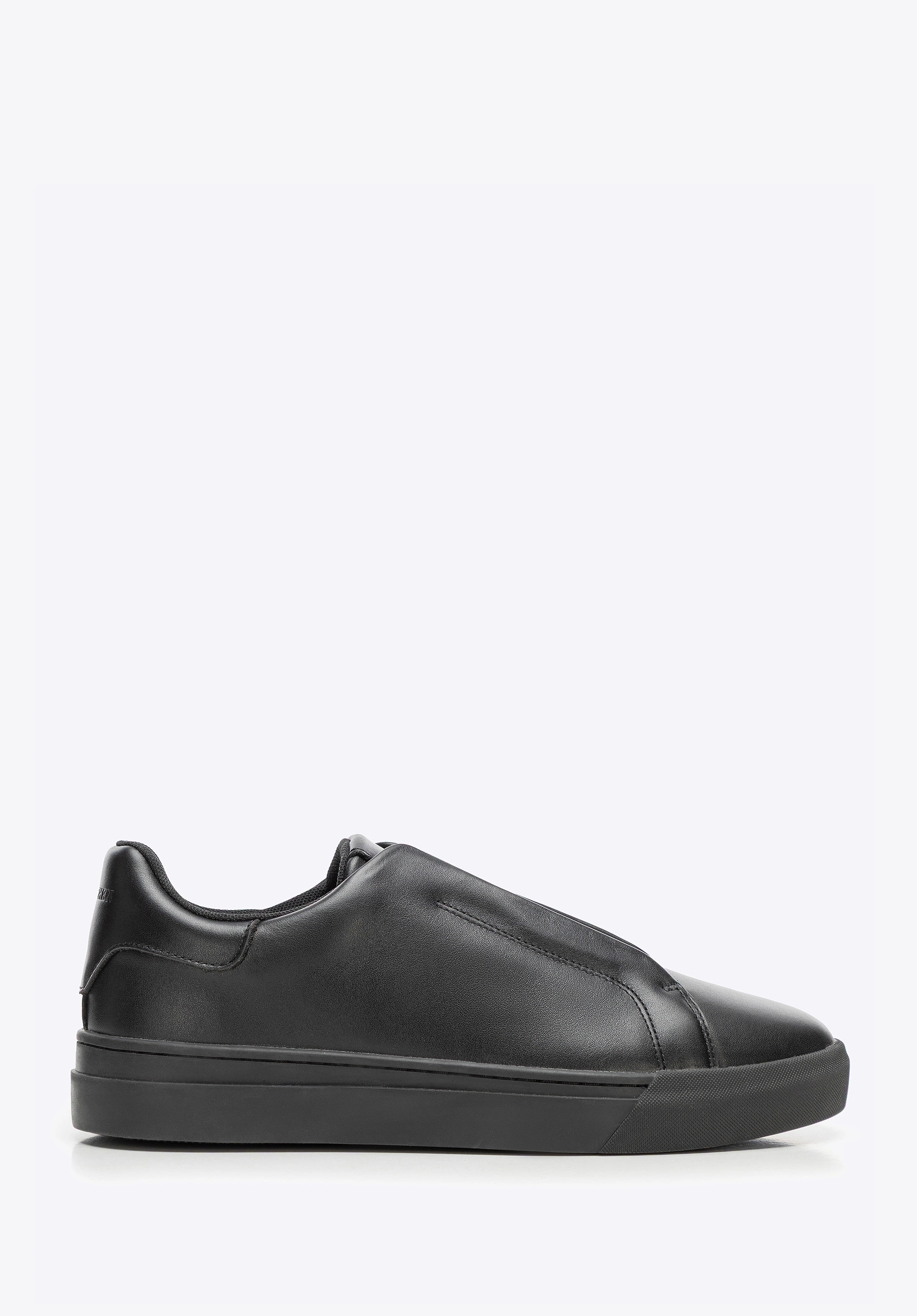 Męskie sneakersy ze skóry naturalnej wsuwane czarne