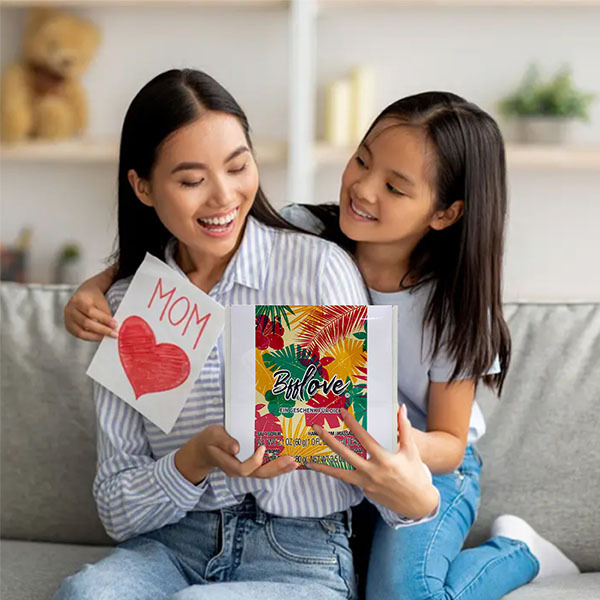 Livingandhome 5 daļu rožu spa lutināšanas komplekta dāvanu komplekts