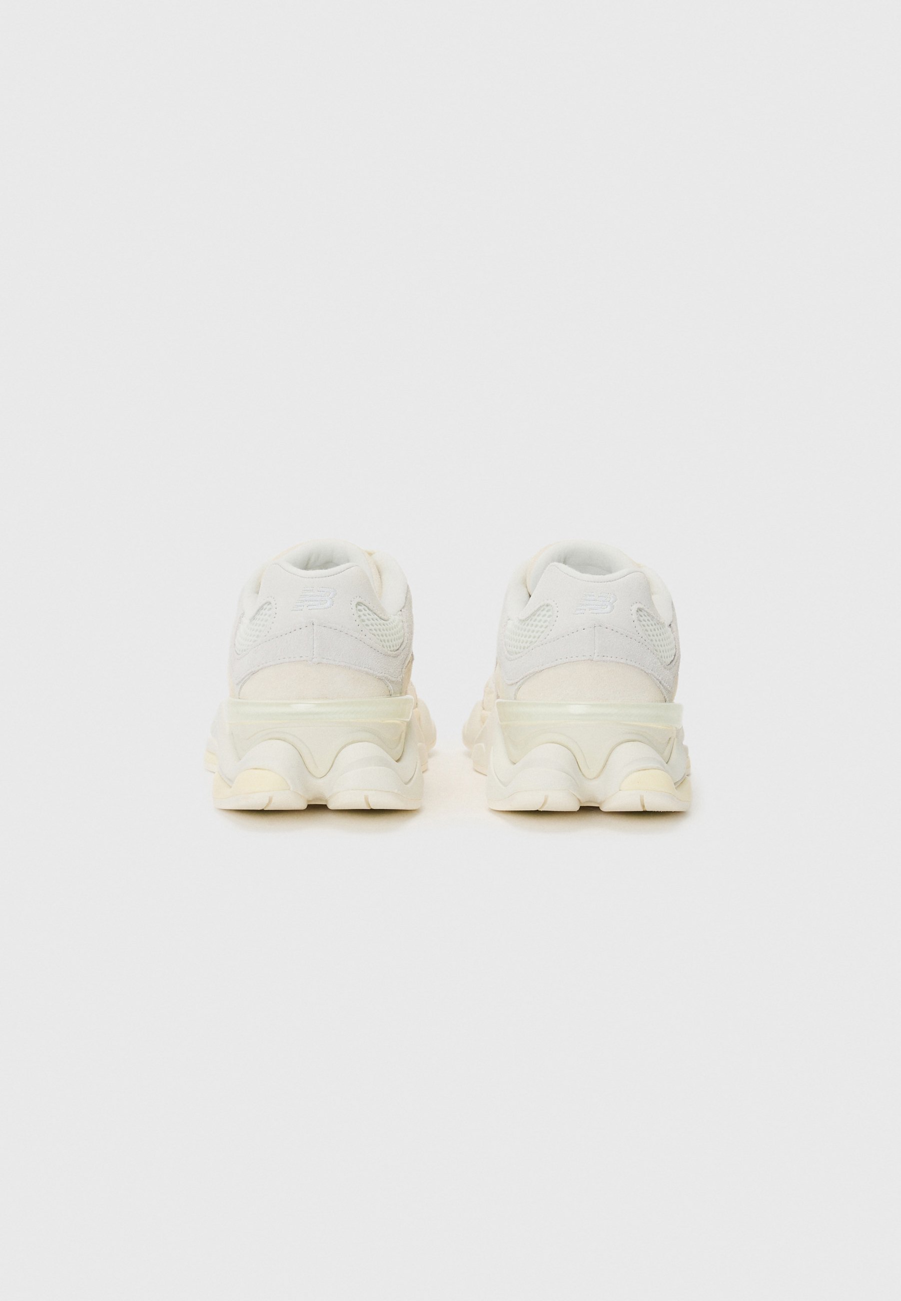 „New Balance“ žemapadžiai sportbačiai