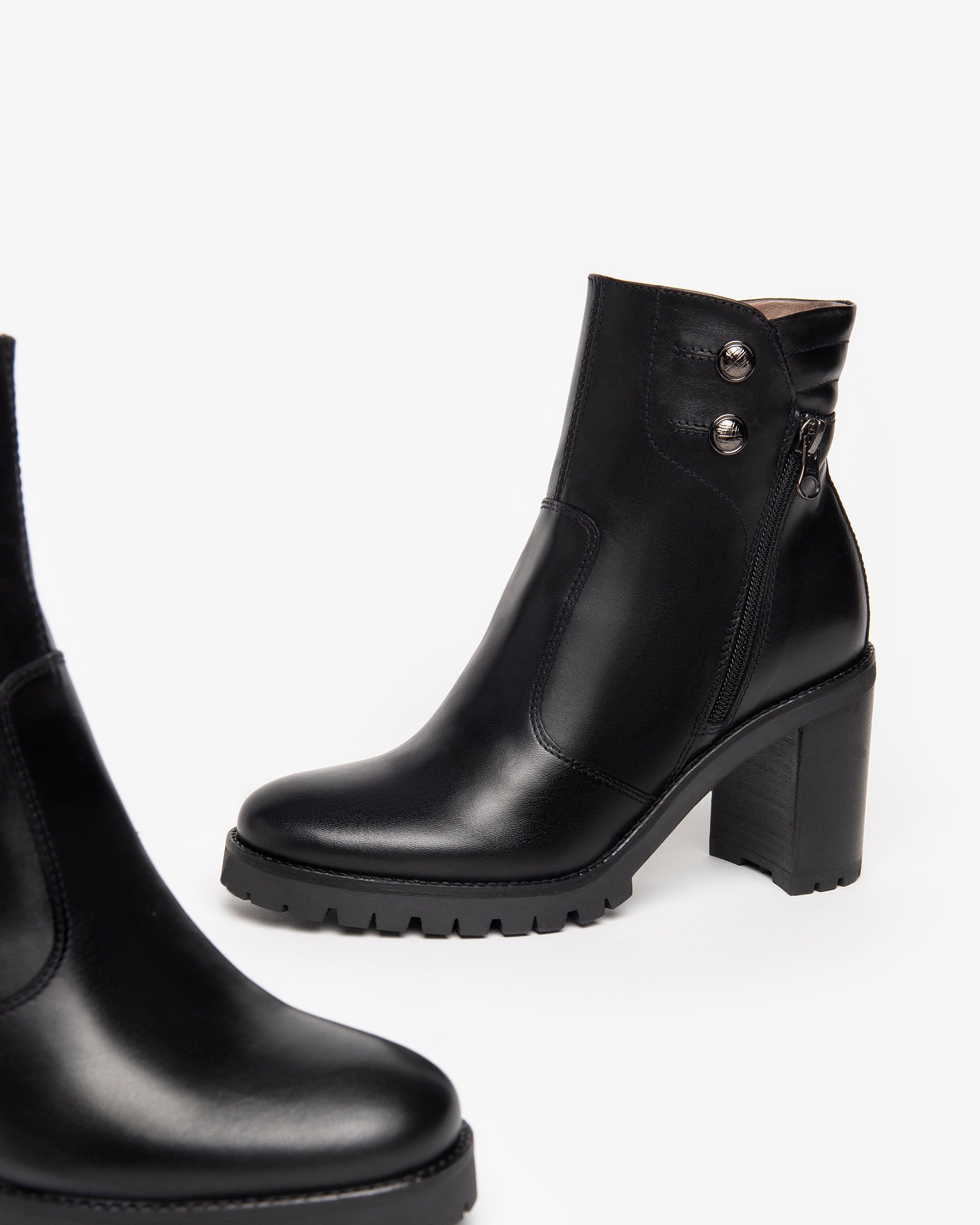  Damen-Ankle-Boots aus Leder