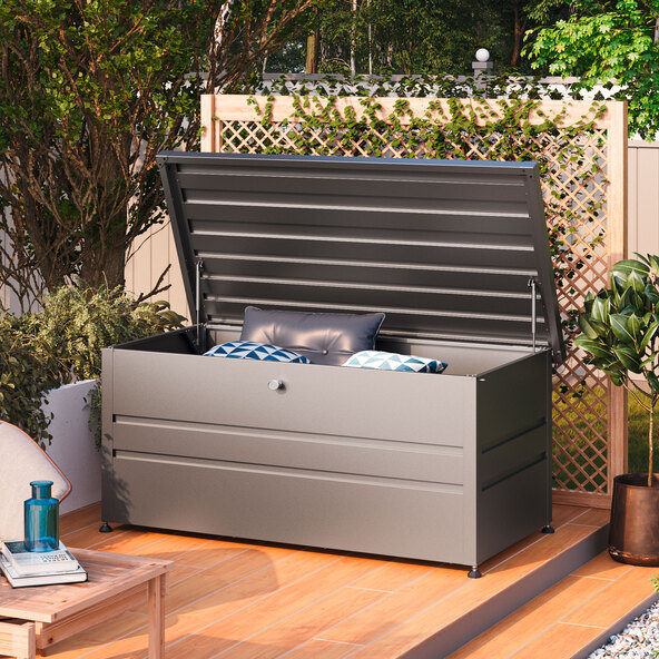 Metal storage box