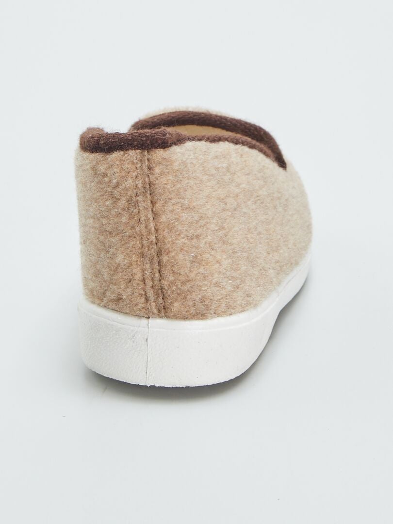 Pantufas forradas com sherpa - BEGE