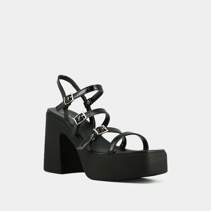 Sandales à brides et plateformes  en vernis plissé noir