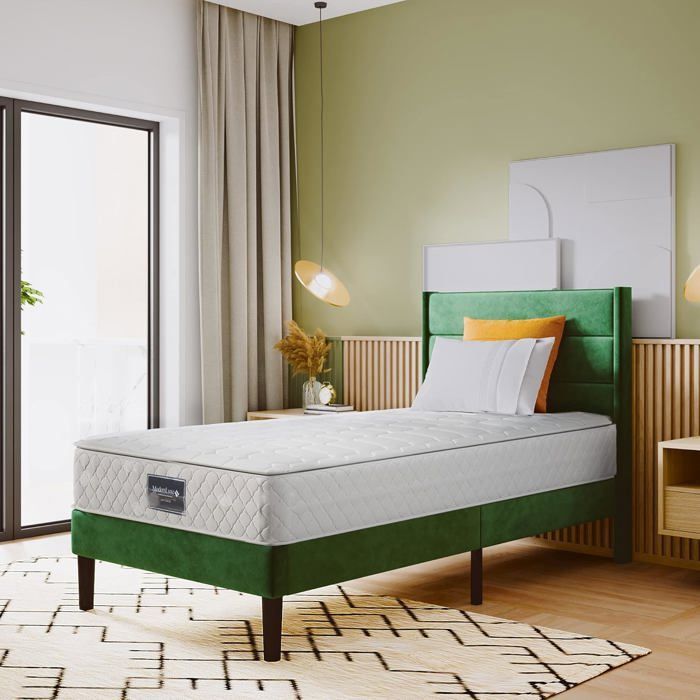 Materasso 90x200 cm, sfoderabile con 7 zone di comfort, reversibile estate/inverno, traspirante, spessore 25 cm.