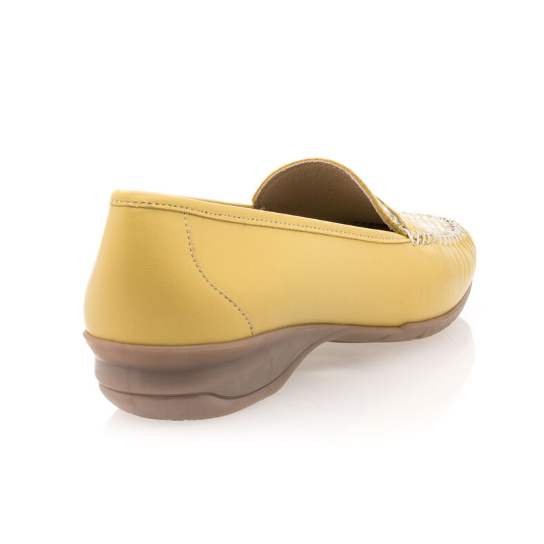 Zapatos cómodos para mujer, color amarillo.