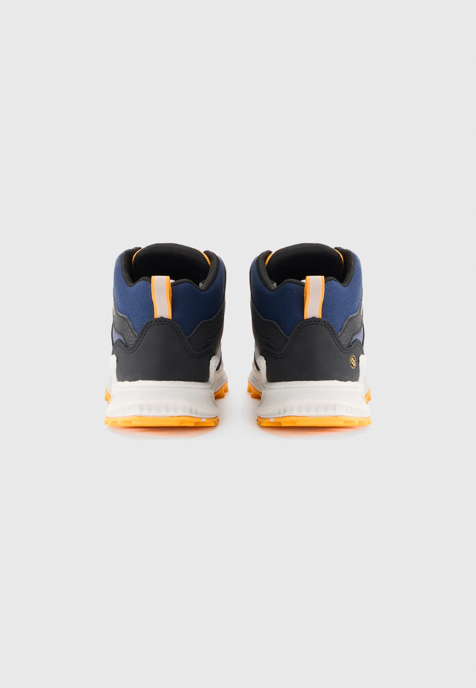Keen ZIONIC UNISEX - Matkasaapad - sinised
