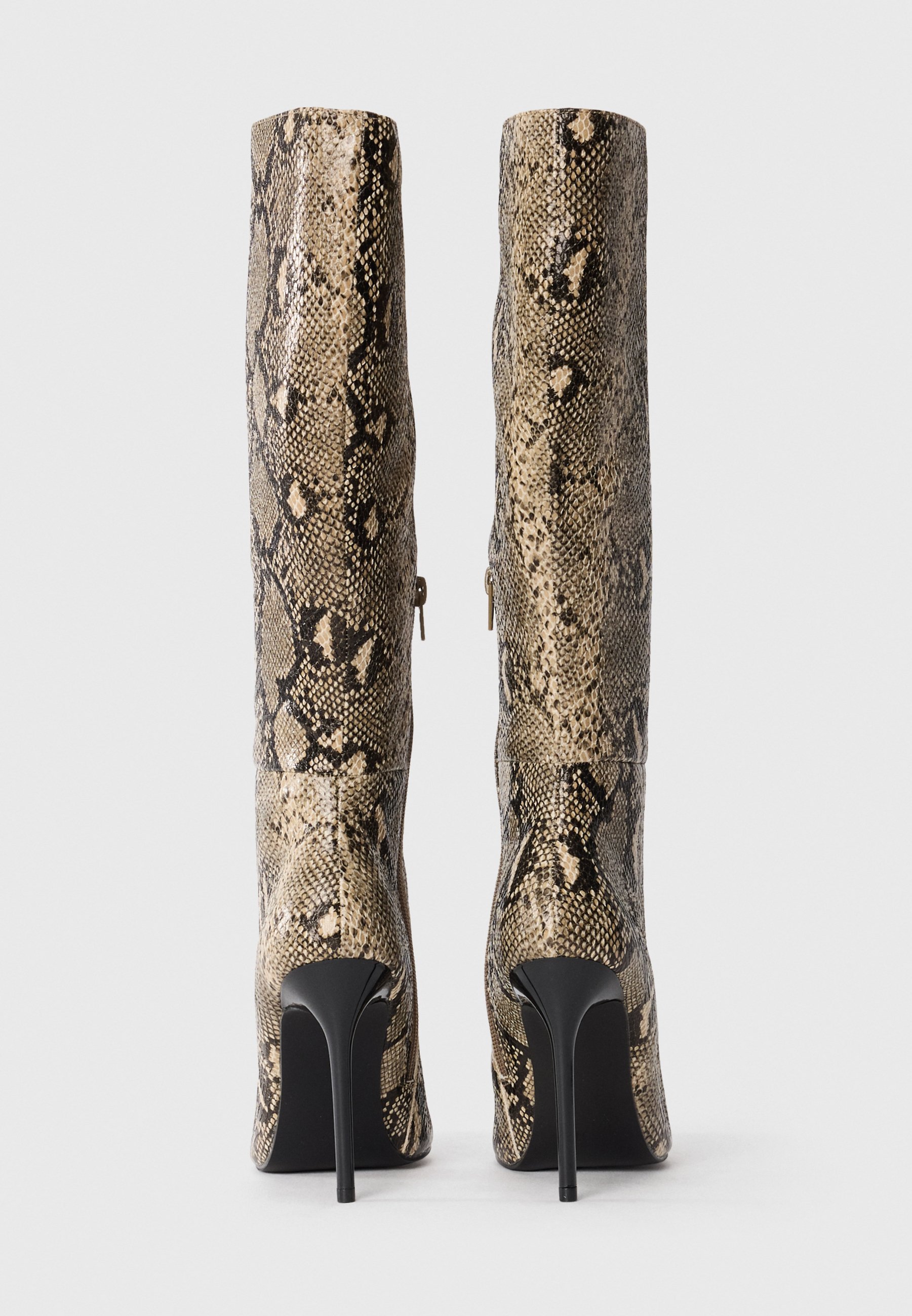 Bottes à talons hauts Even&Odd - grises