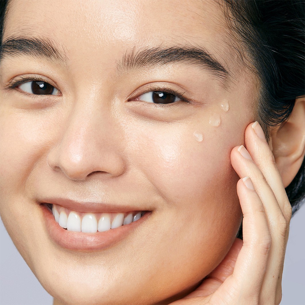 Mario Badescu „Glowserum“ hialurono rūgšties rasos lašai – 29 ml