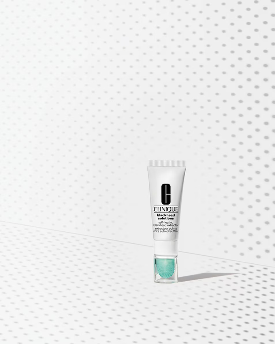 CLINIQUE BLACKHEAD SOLUTIONS EXTRACTOR AUTOÎNCĂLZIT PENTRU PUNCTELE NEGRE TRATAMENT PENTRU PUNCTELE NEGRE