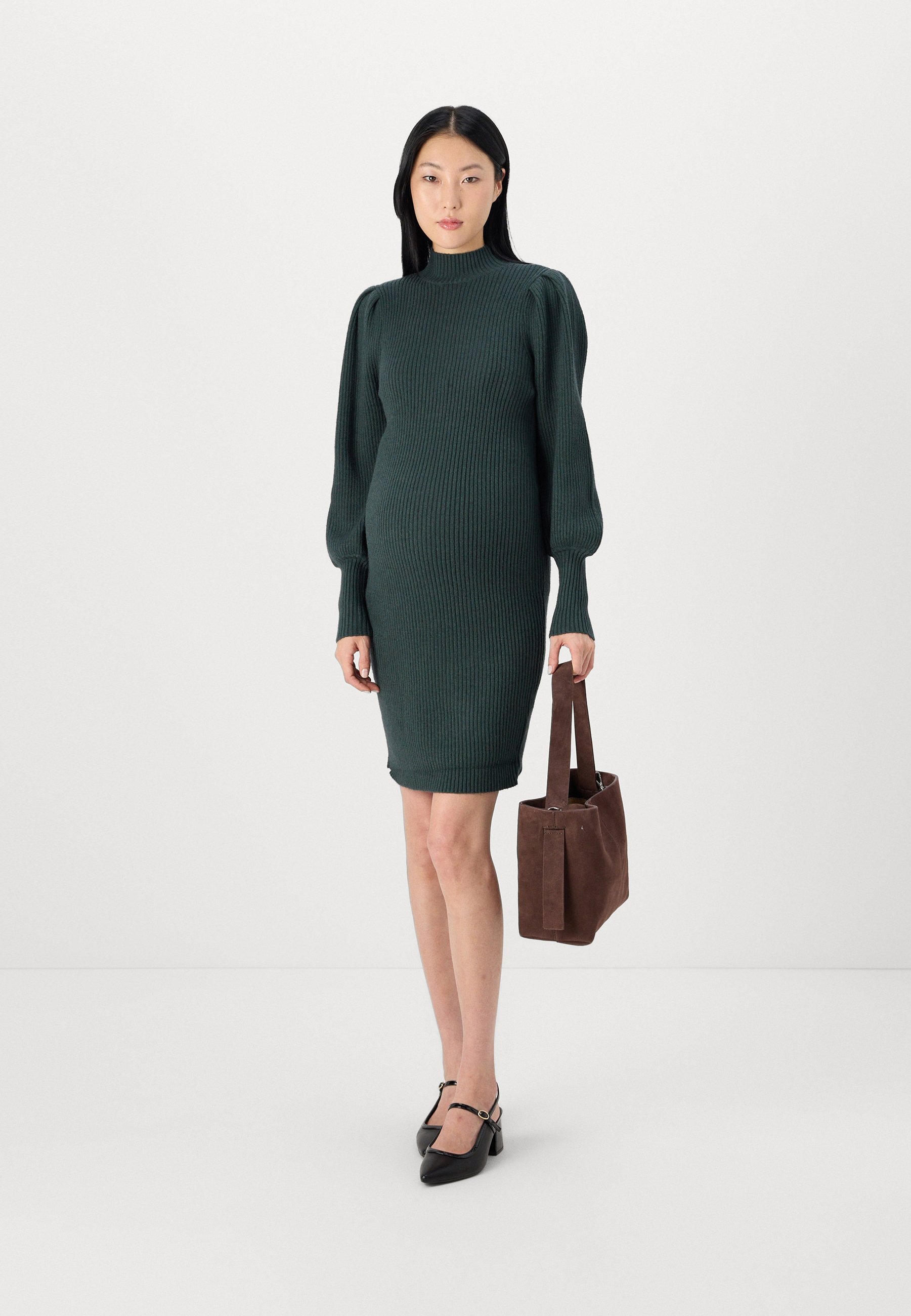 NUR UMSTUNDENKLEID OLMKATIA - Jumperkleid - June Bug