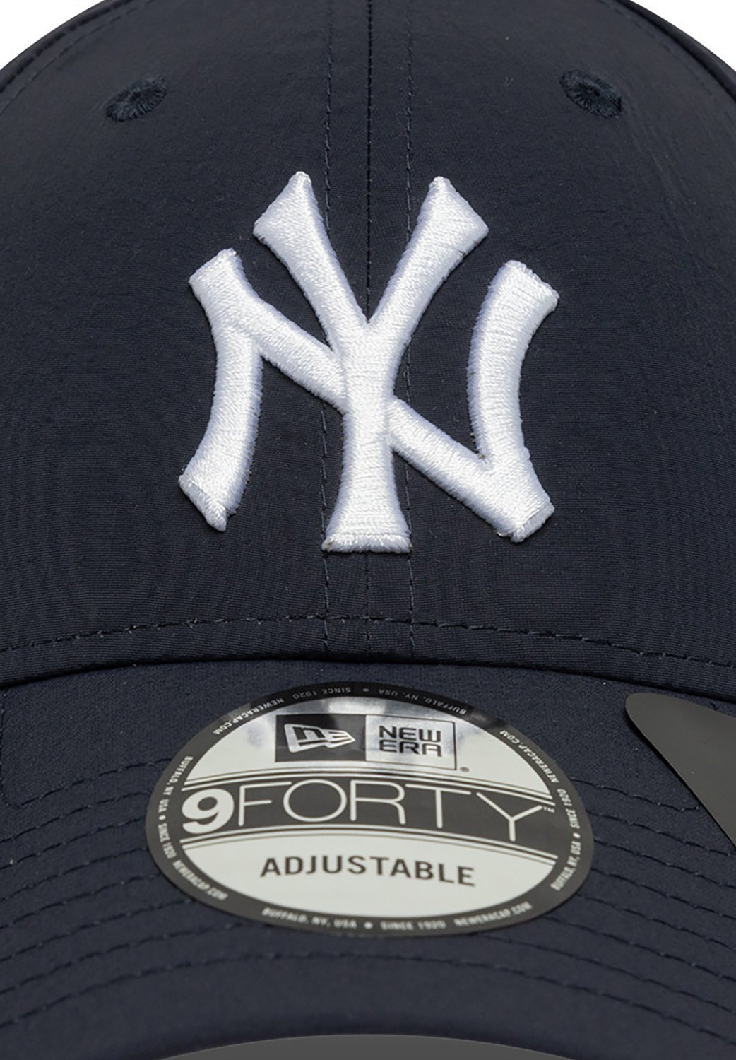 New Era petten