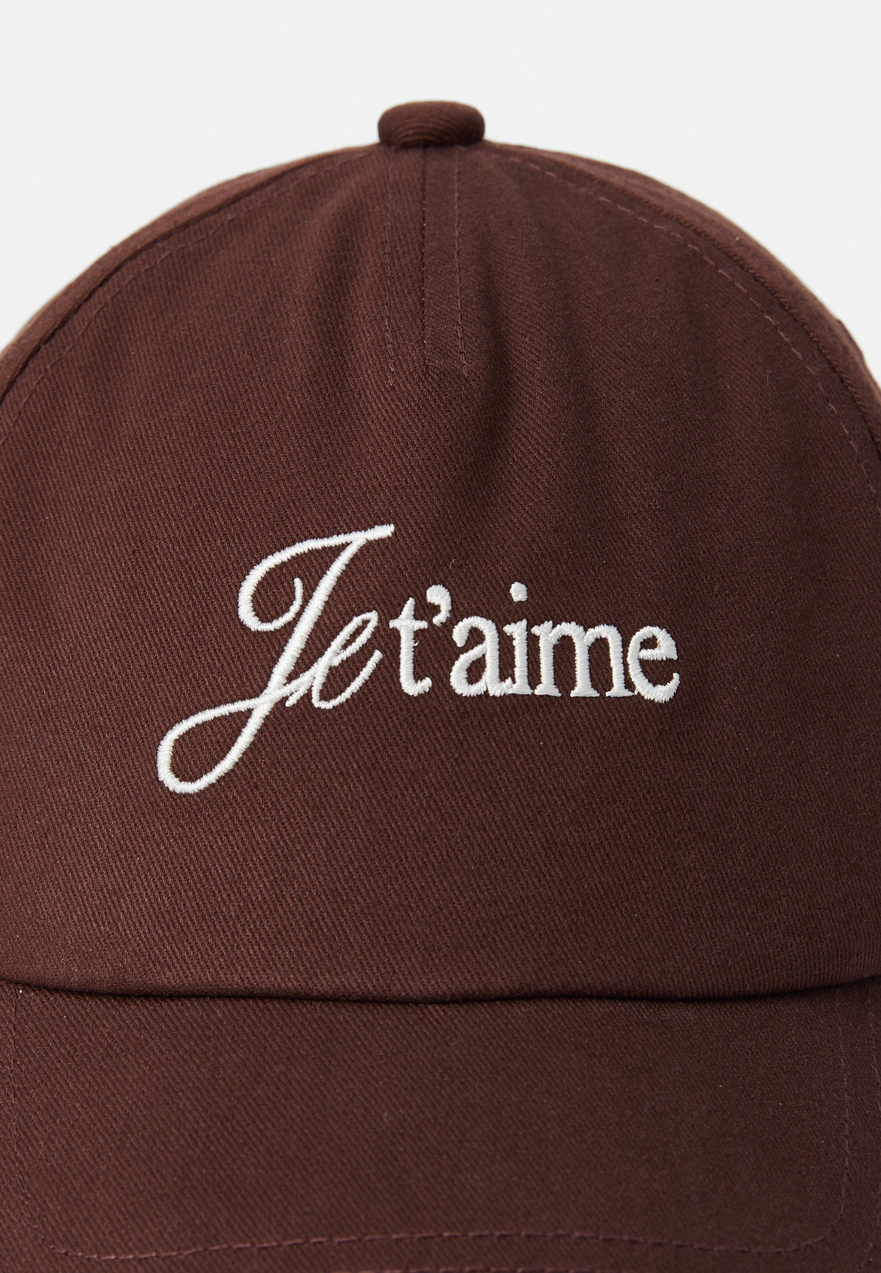 HUGO CARA - Kepuraitė - tamsiai ruda