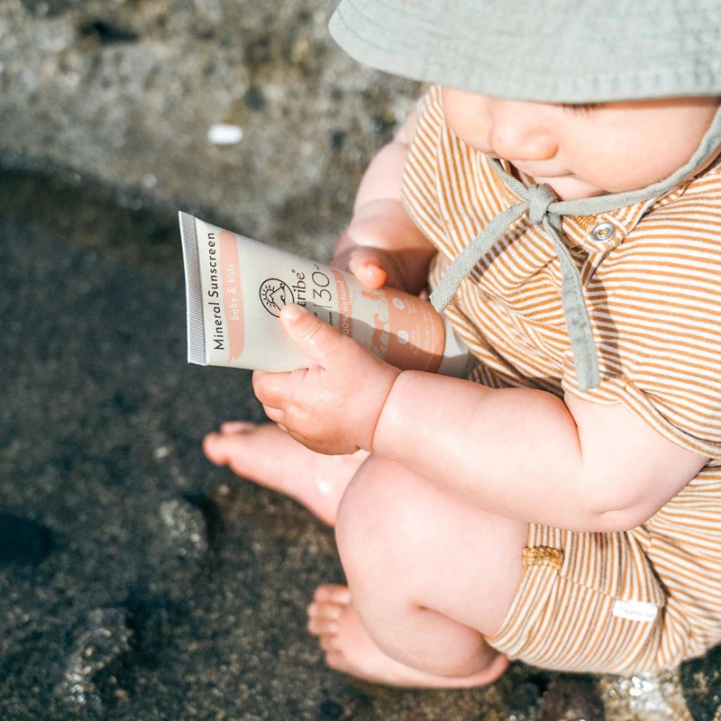 „Suntribe Kids Mineral Sunscreen“ mineralinis apsauginis veido ir kūno kremas vaikams