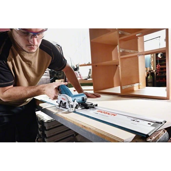 Bosch Professional GKS 12V-26 Circular Saw - Compact and easy to handle for woodworking