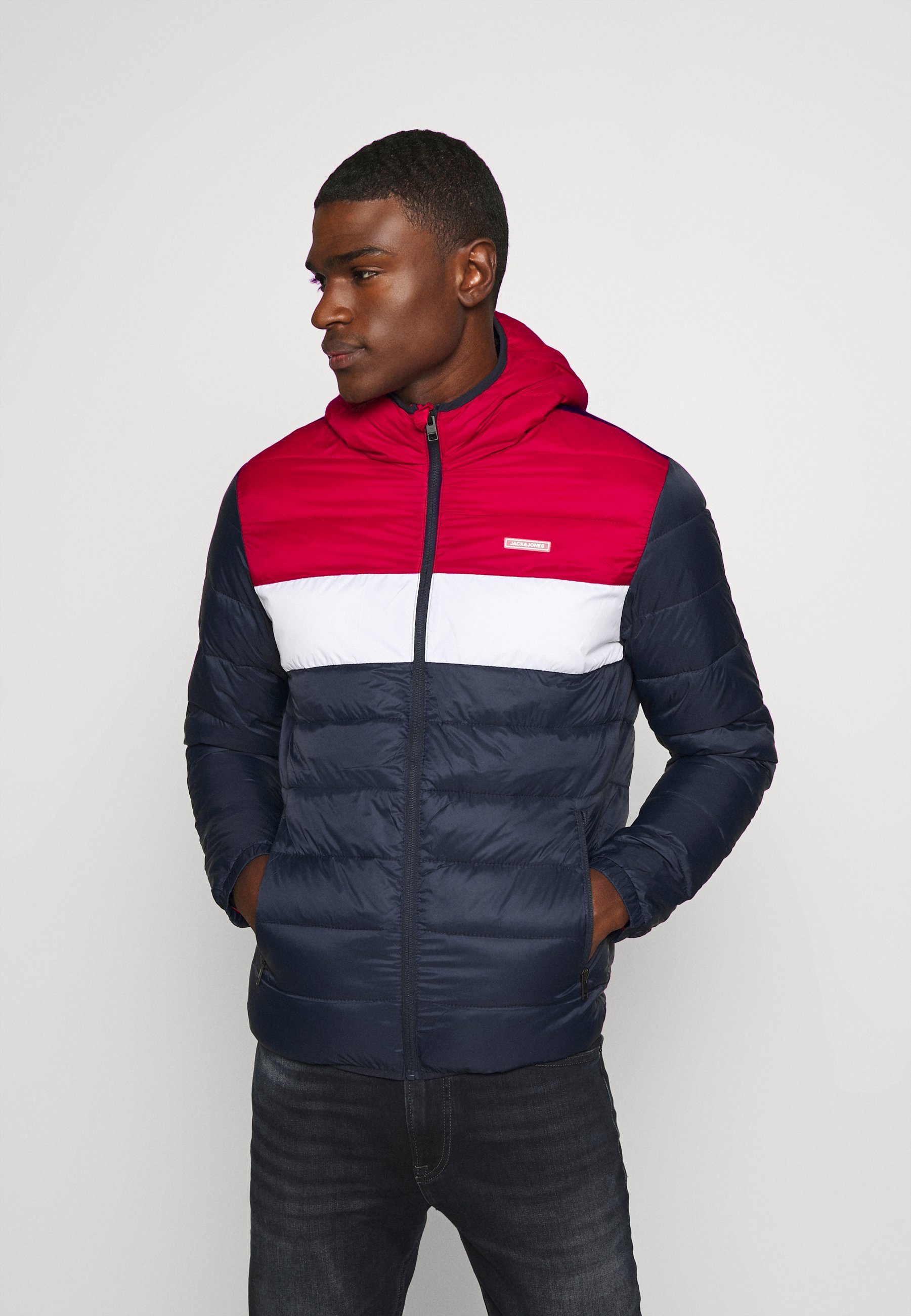 Jack & Jones JJVINCENT PUFFER HOOD - Giacca leggera - rosso tango