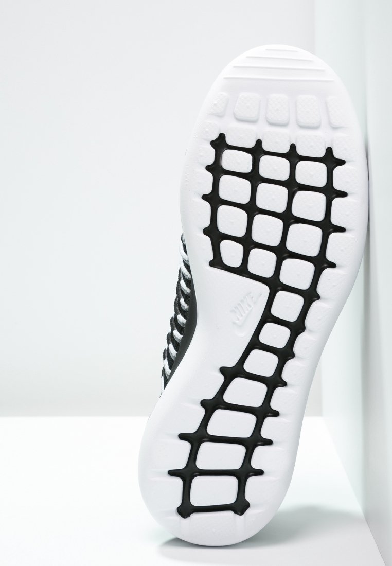 Nike Sportswear Trainers - black