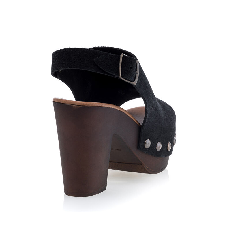 Zuecos/Males negros para mujer