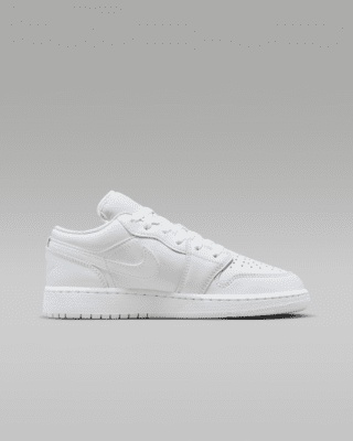 Air Jordan 1 Low Older Kids' Shoes