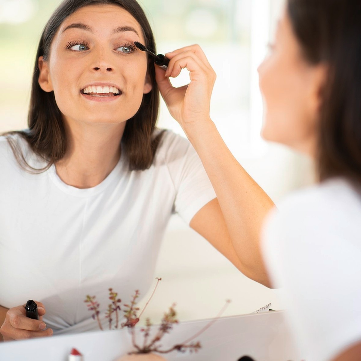 „Benecos“ blakstienų tušas „Mascara Natural“ – daugiafunkcis blakstienų tušas, 8 ml
