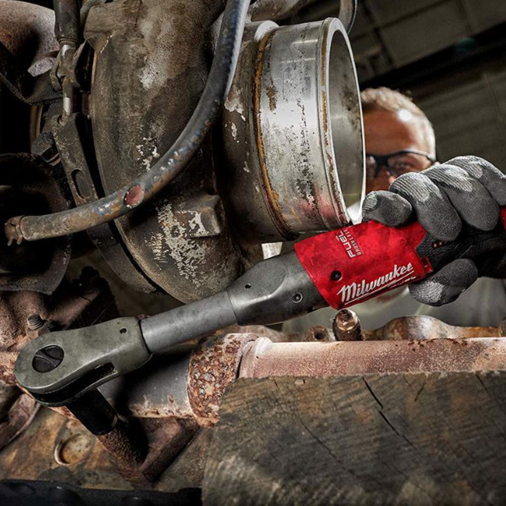 Chave de catraca de longo alcance MILWAUKEE FUEL™ 12V 3/8