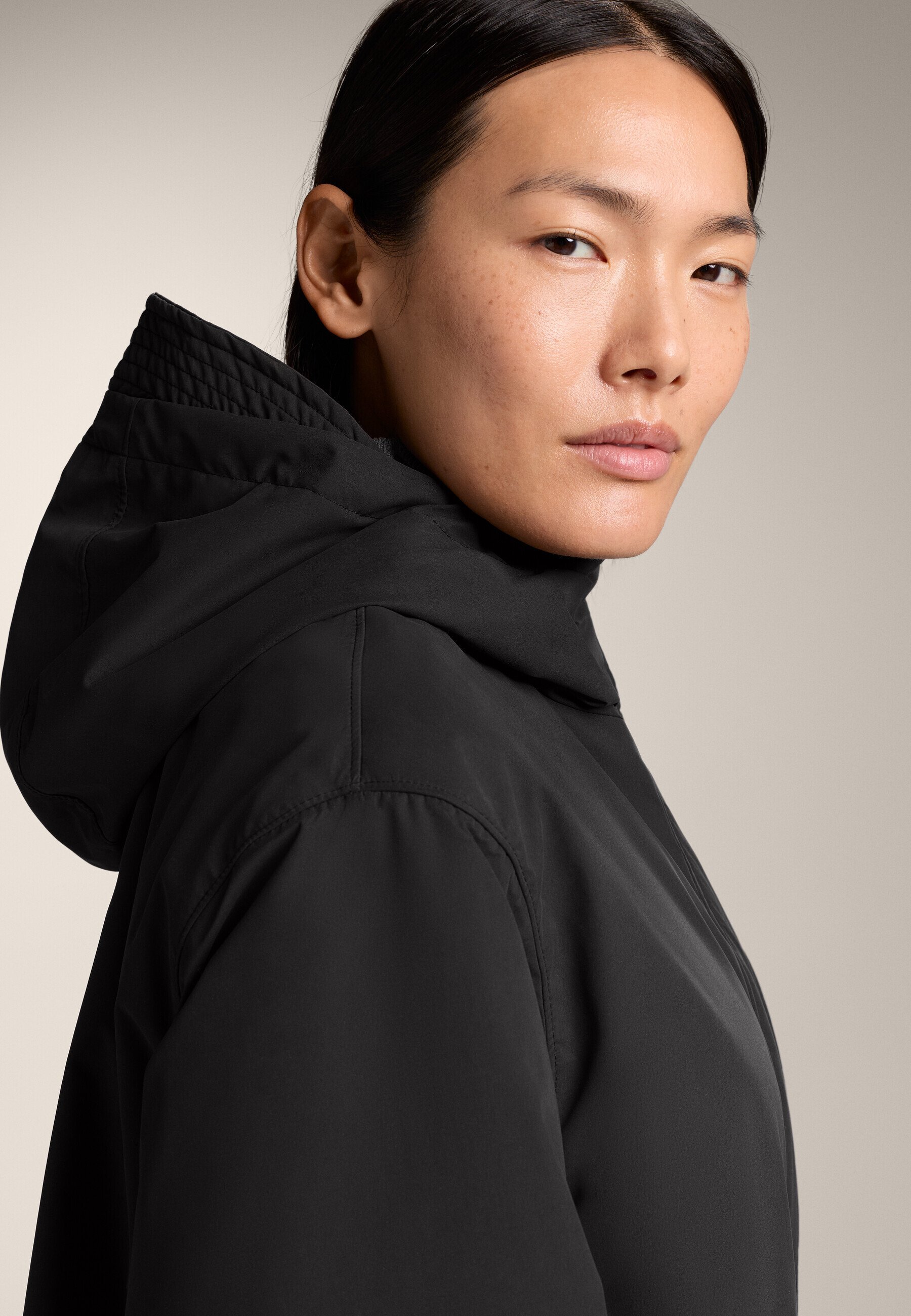 OYSHO FELLEX® AEROGEL 10K WATERPROOF LONG PADDED - Giacca impermeabile - nera