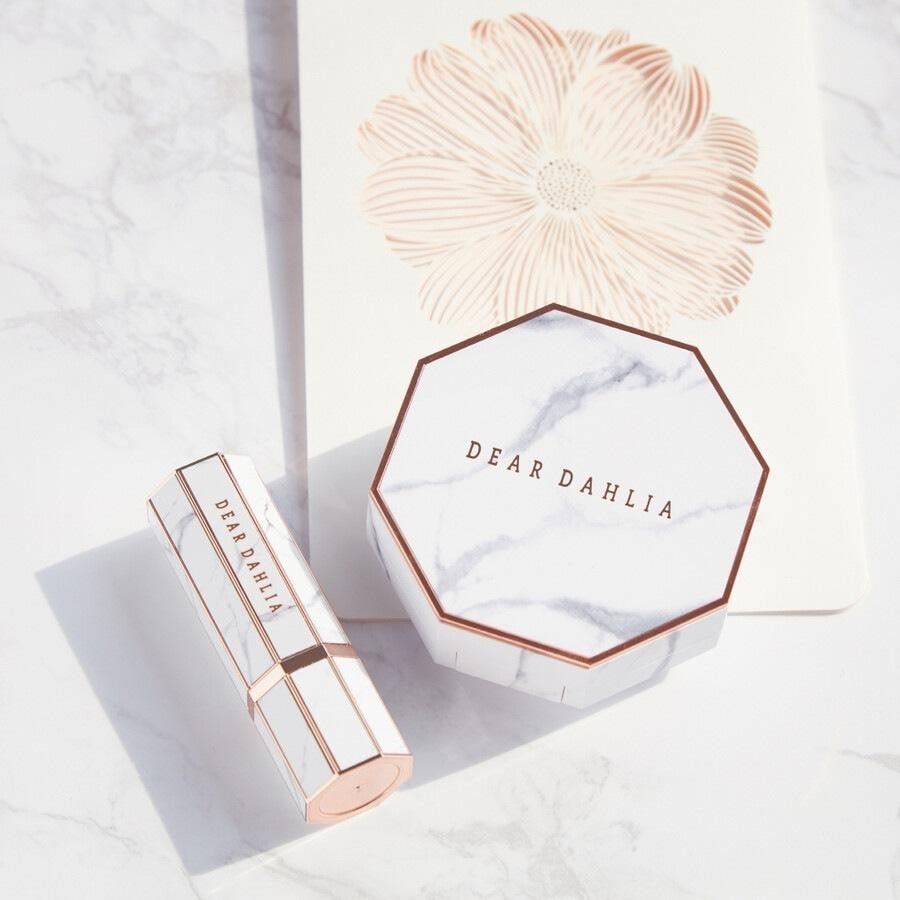 Draga Dahlia Lippenstift-Blühpinsel št. 177 – 3,8 g