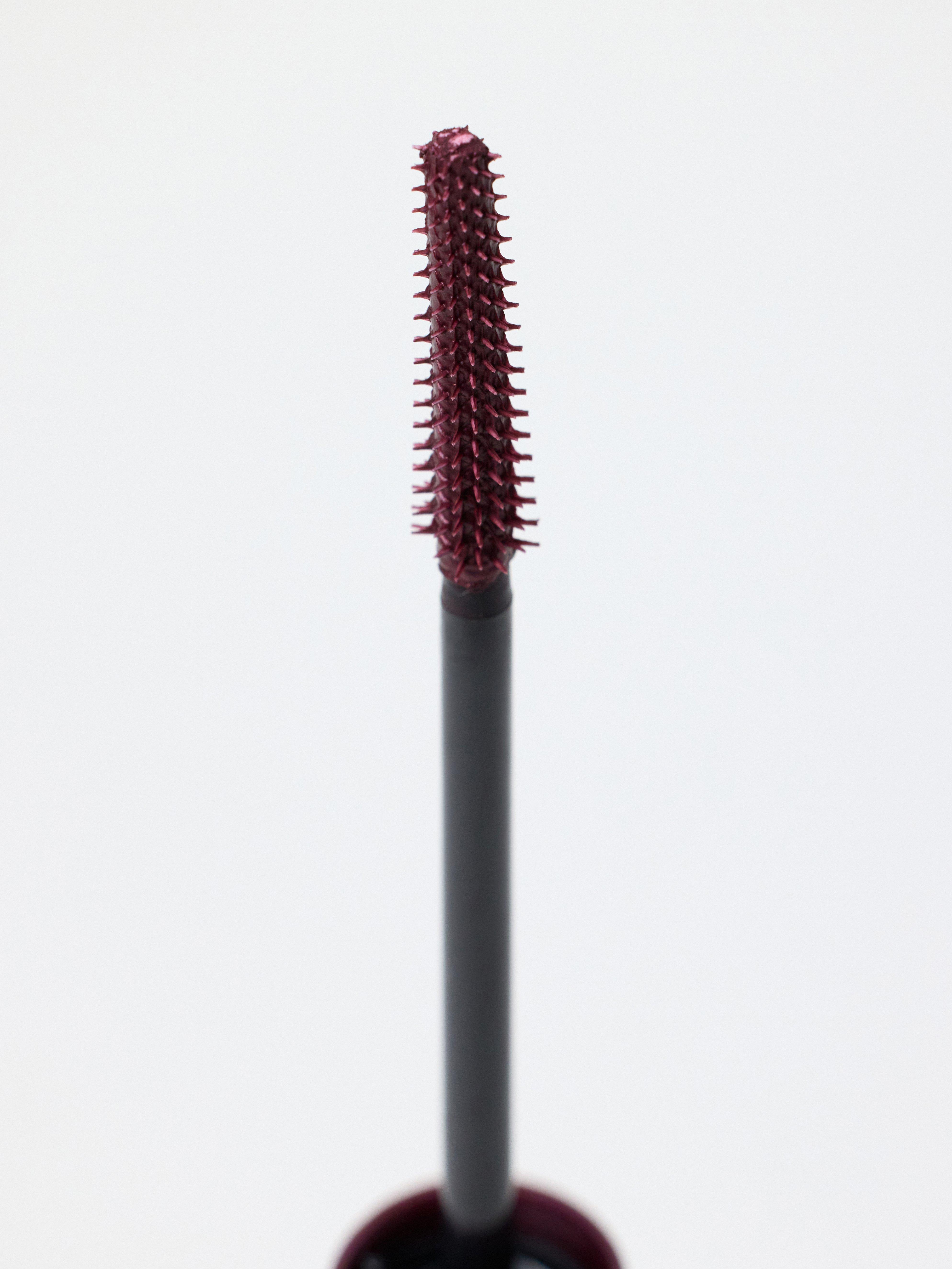Máscara de pestañas Maybelline Lash Sensational Sky High, tono BORGOÑA