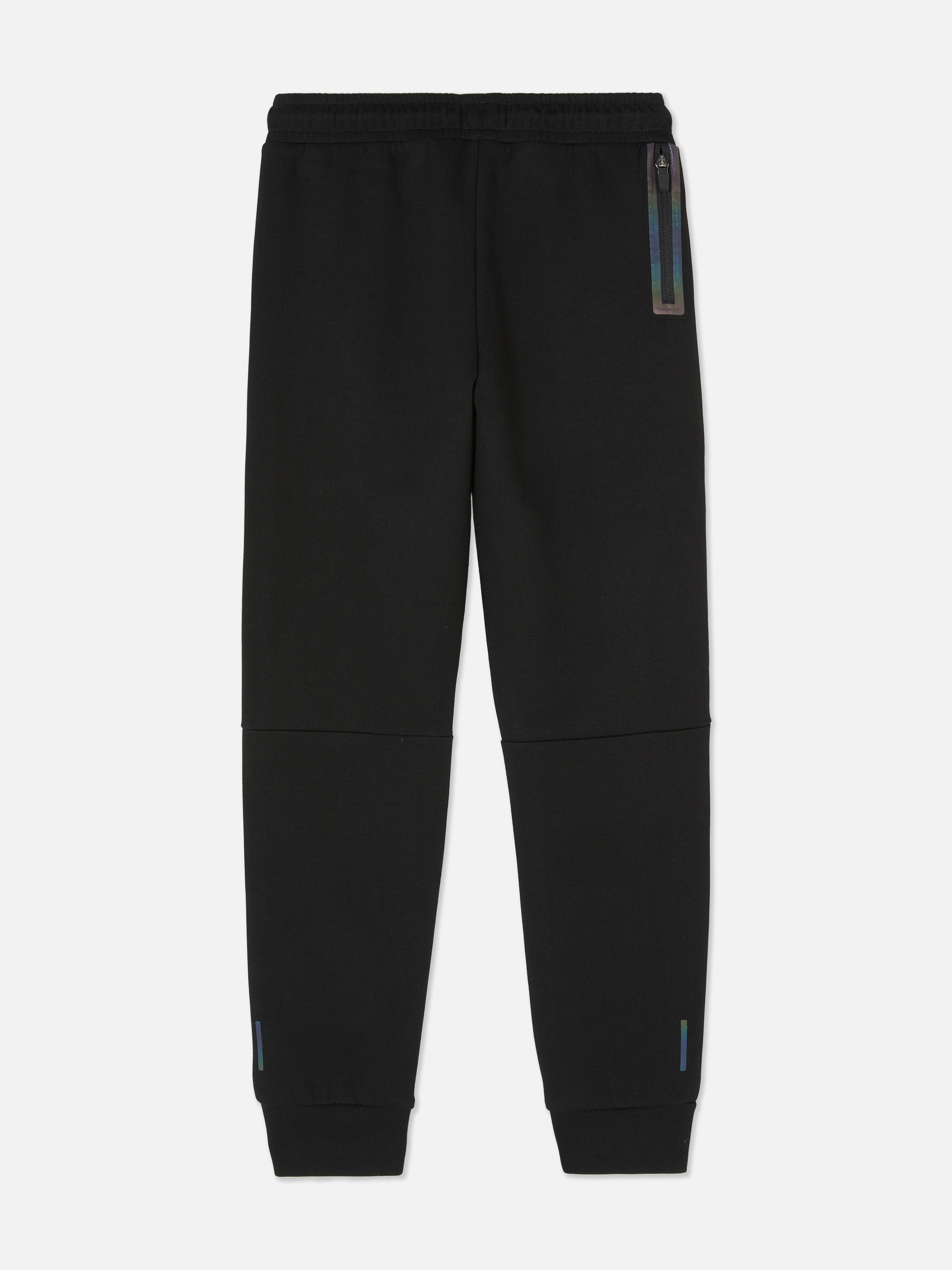 Passende Jogginghose mit Kordelzug. Diese weiche Jogginghose mit elastischem Bund ist wunderbar bequem.