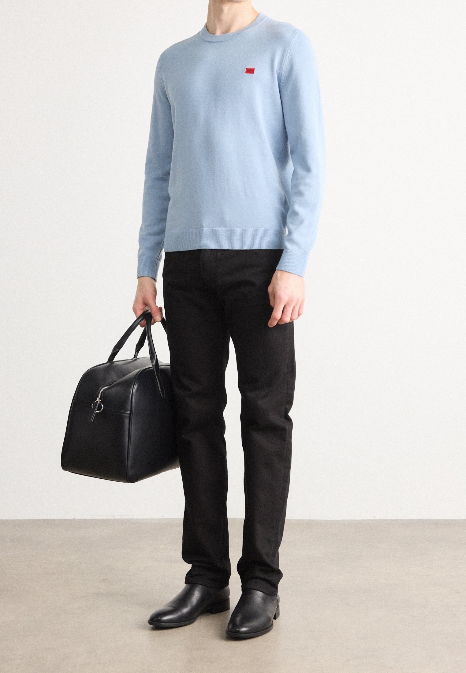 Pull HUGO - bleu