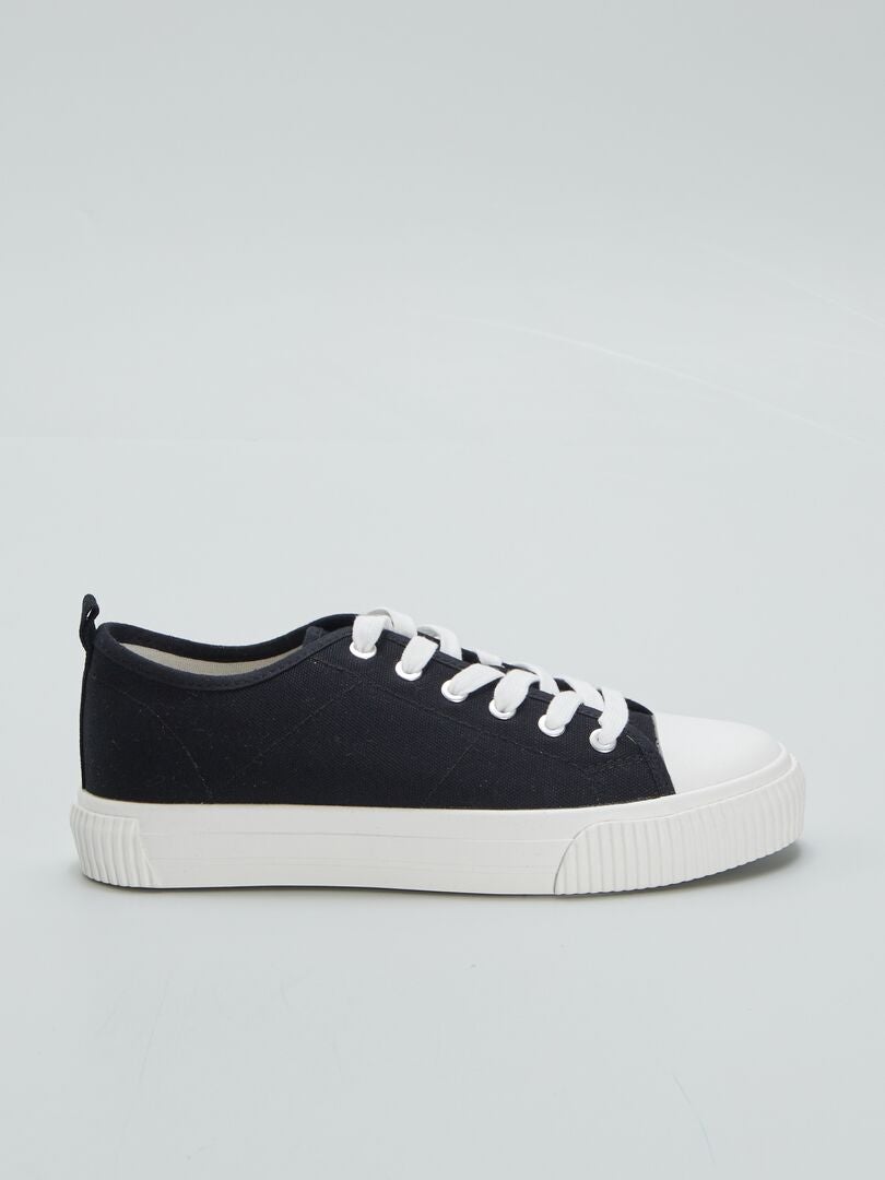 Lage canvas sneakers - zwart
