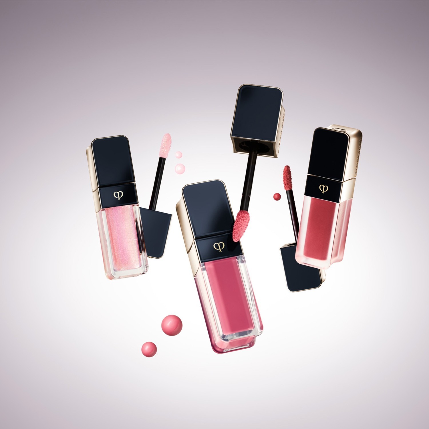 Clé de Peau Beauté Matte Red lūpų blizgesio kremas - 8 ml