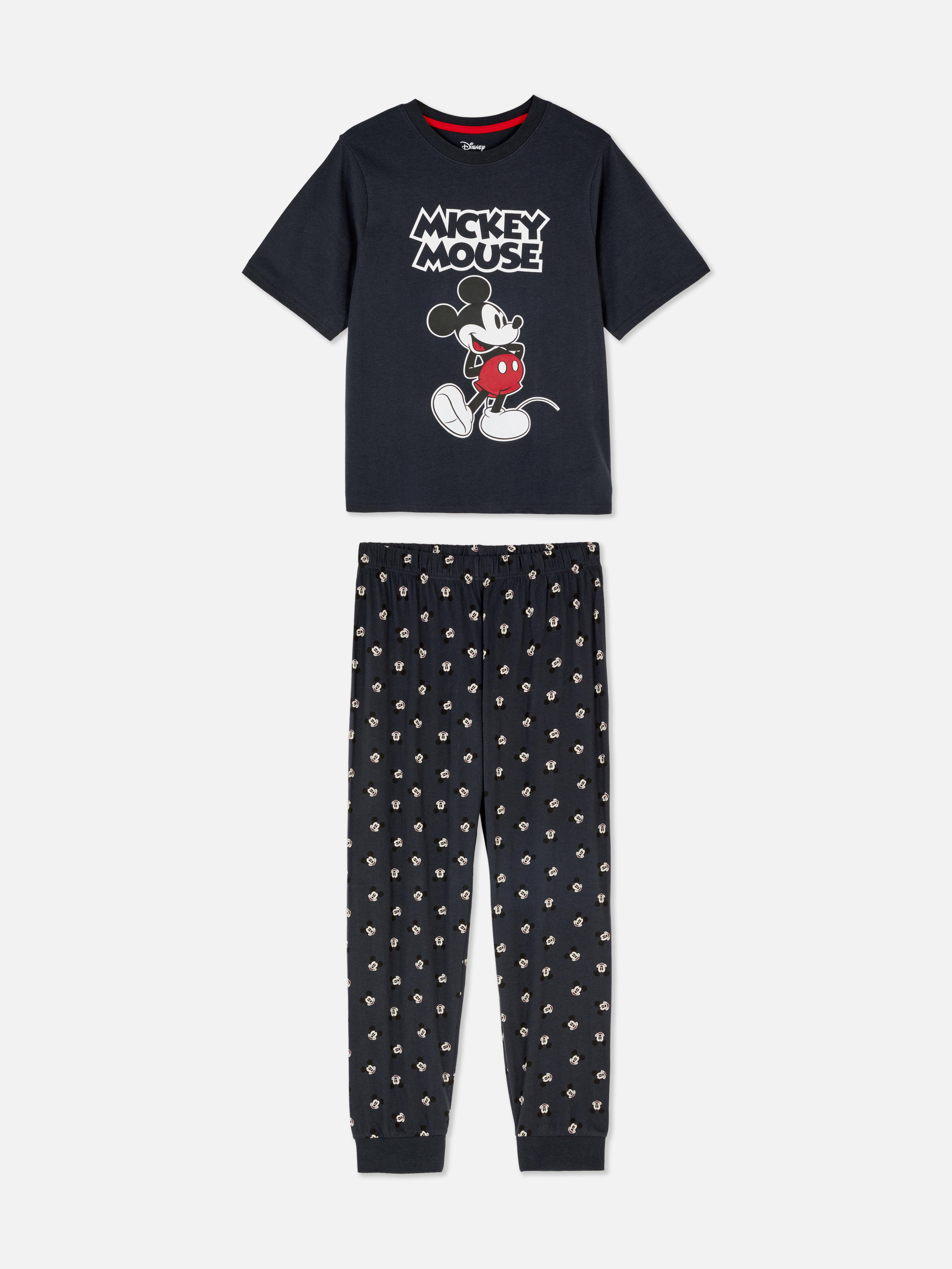 Pigiama con i personaggi Disney. È ora di rilassarsi nel nostro adorabile pigiama Disney.