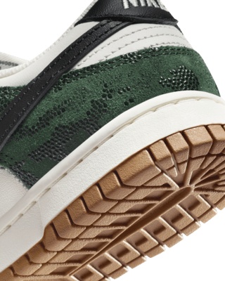 Nike Dunk Low Women's Shoes