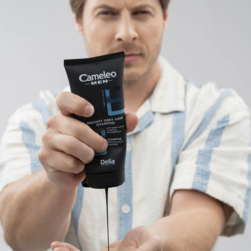 Delia Cosmetics Cameleo Men šampón proti šediveniu pre tmavé vlasy