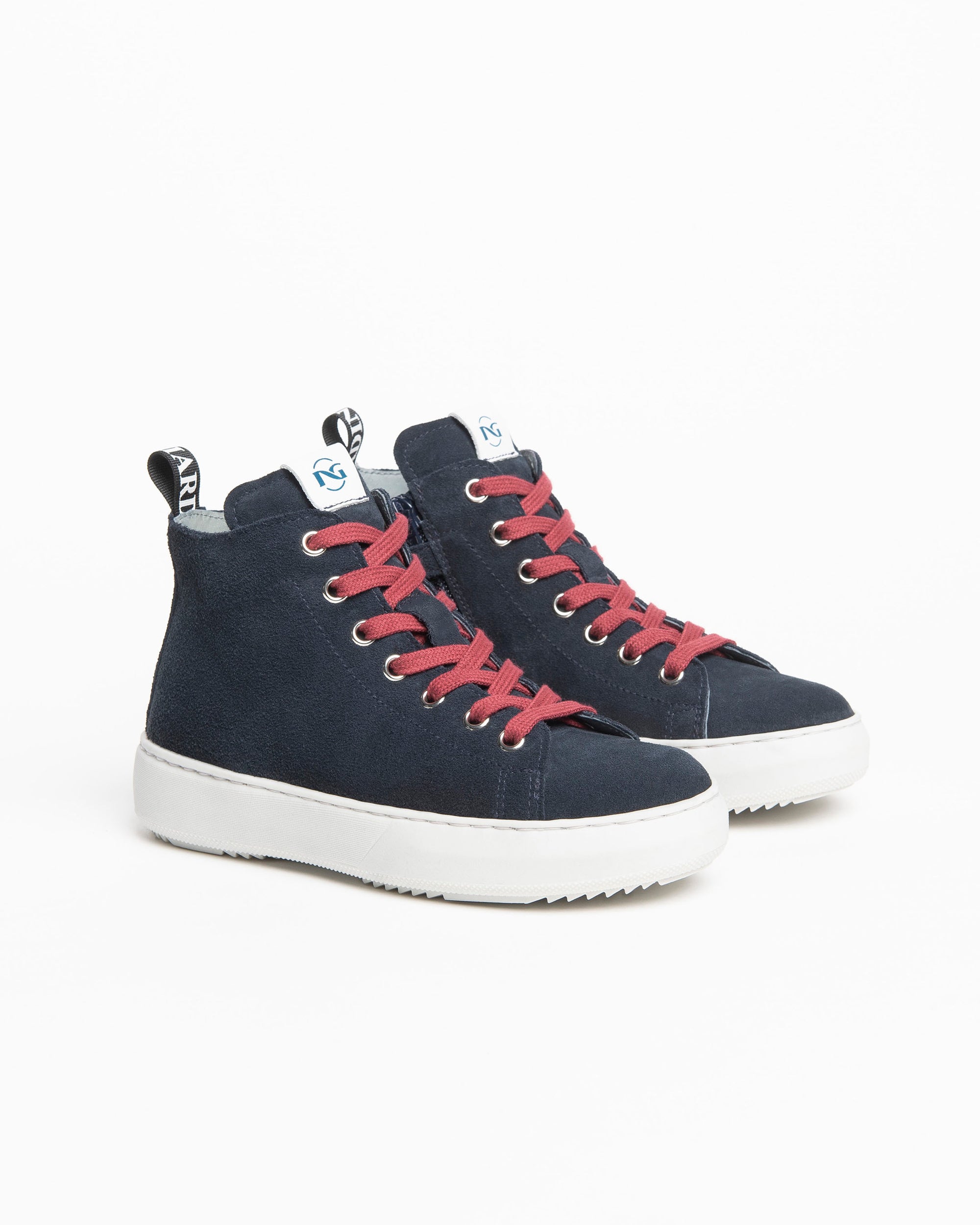  Baskets en daim pour adolescents