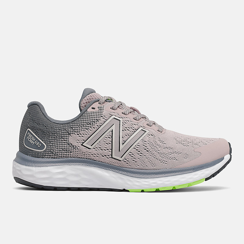 Pianka Fresh Foam 680v7 für den Körper – zeichnete sich durch eine Kombination aus Ocean Grey und der Farbe Glo aus