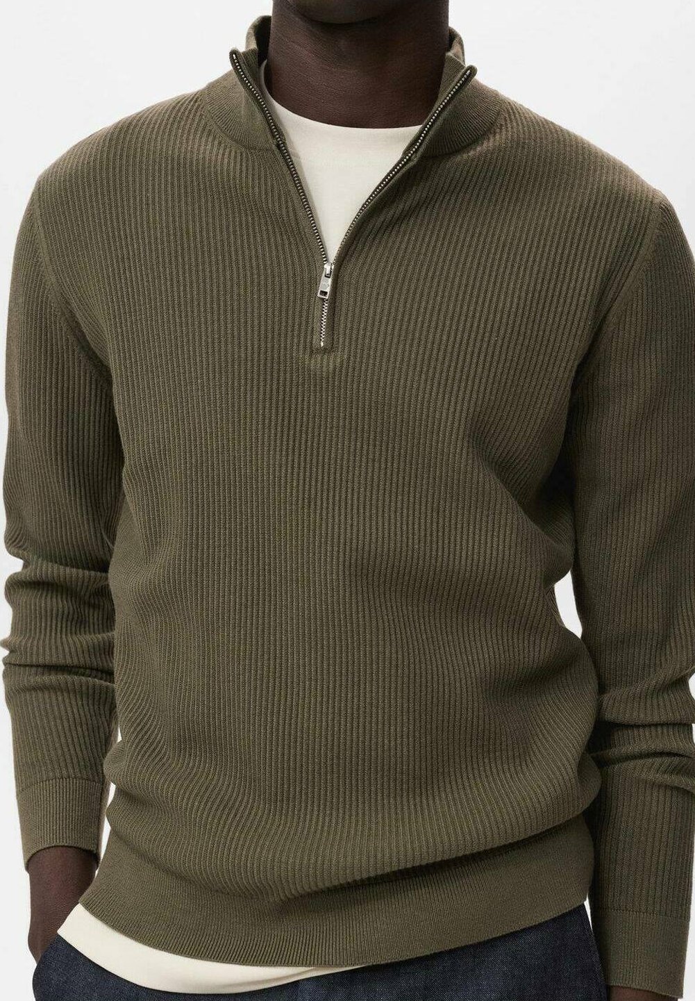 Maglione Mango CON ZIP SUL COLLO - verde oliva