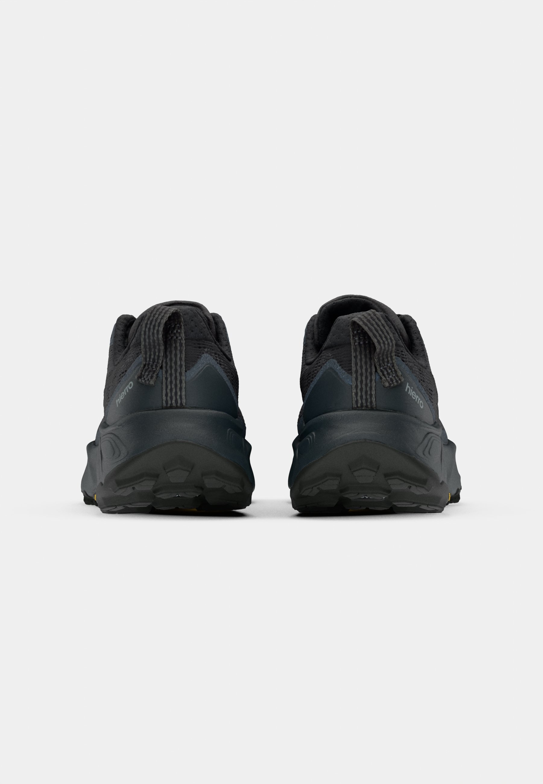 New Balance FRESH FOAM X HIERRO V9 - Løpesko for terrengløping - black