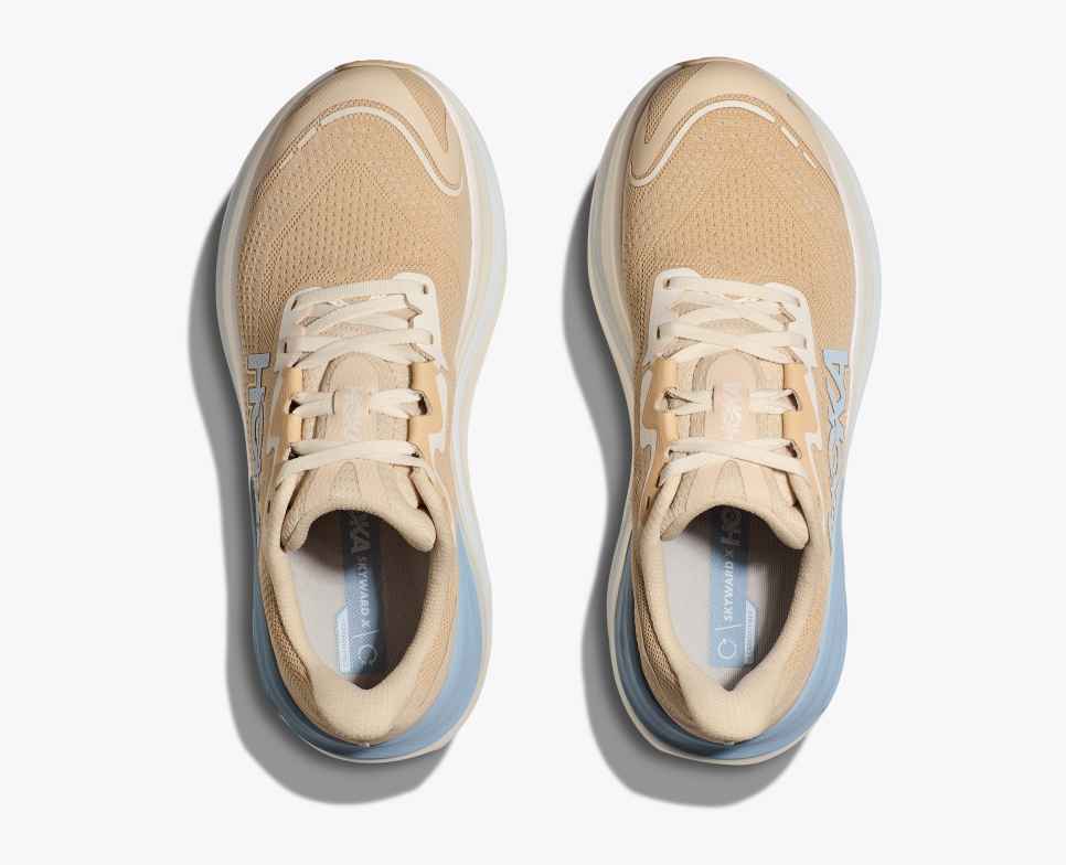 HOKA Skyward X Tölgy / Alabástrom