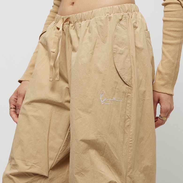 Kleine Signature Fallschirmhosen