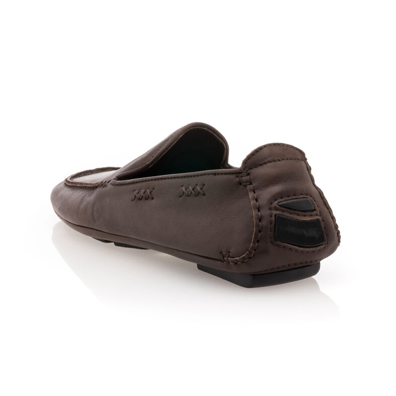 Zapatos cómodos marrones para hombre